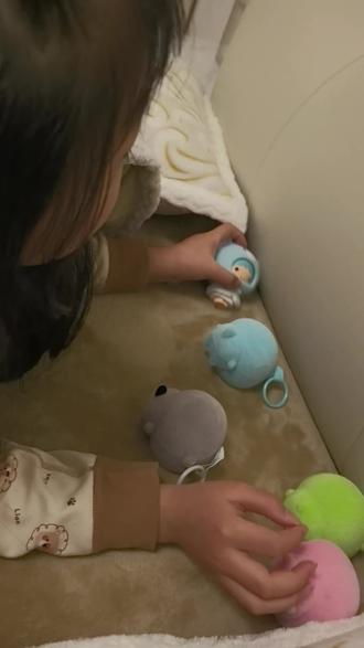 《谁把乌萨斯的脸画花了》#侄女和小姨 #乌萨奇