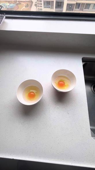 #鸡蛋仙人的荷包蛋 #开始学做饭 来吧,这也太像样了