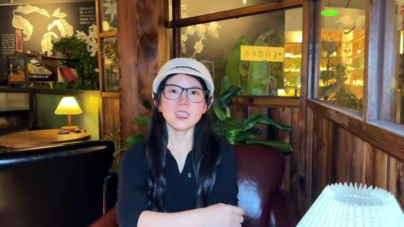 奇瑞QQ3真的很适合女生开,外观可爱、空间也有#奇瑞QQ3 #纯电动