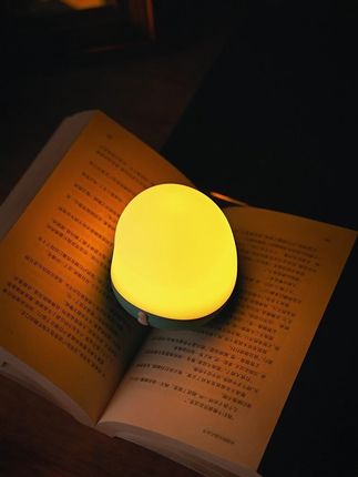 0蓝光才更护眼。#金黄光 #护眼灯 #小夜灯 #防蓝光
