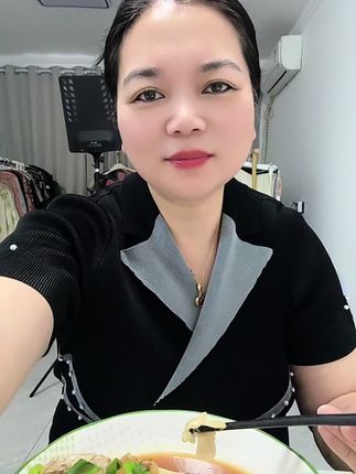 每天吃晚饭的时候总会想到最好的食材分享给大家看看我做的鱼很好吃、#家常菜 #太好吃了 #健康美食 #美味可口 #快来一起尝个鲜