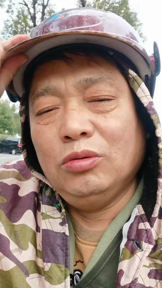 诱捕笼 抓虫子的诱捕瓶以及抓牛虻的电网,有时间把它做出来,气温上升了就好干了#蜈蚣 #九香虫 #饵料配方