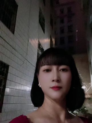 牛马的一天又结束了,人这辈子不要奢求太多,健康的活着就好,剩下的全部顺其自然#做一个简单快乐的成年人