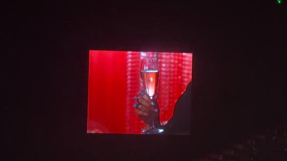 女明星来咯!!
Lonely 独饮时间结束🥂
3.8的厦门依旧是微醺女王alinhhhhhh
#alin黄丽玲 #alin厦门演唱会 #演唱会回忆 #神级现场 #演唱会