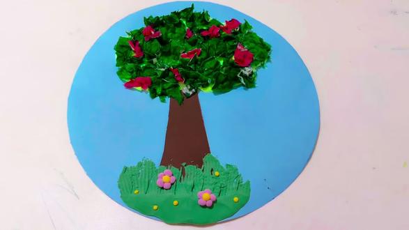 3岁+植树节手工
材料简单,在家就能做
锻炼动手能力+专注力#早教 #创意手工 #幼儿园手工 #植树节 #手工diy
无宝宝出镜,安全干净
材料放左下角,一起玩起来~