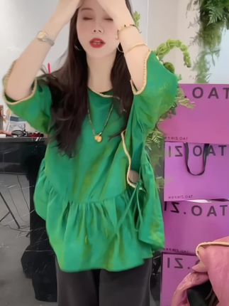 超有设计感 不用凹造型也能很时髦的衬衫!#高级感穿搭 #简约穿搭 #时髦穿搭 #极简穿搭 #衬衫女