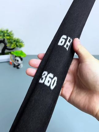 黑坑盘老板推荐使用这款澳西尼黑棍,磨砂软皮握把无需缠把带也非常舒适,喜欢硬竿的钓友左下角看看#黑坑竿 #黑坑竿推荐 #飞磕竿 #飞磕竿推荐 #鱼竿的选择