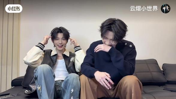 普普云旗又来发福利啦啦啦啦#郝熠然 #云旗 到底是哪家的cpf吃的那么好啊喂#樊霄游书朗