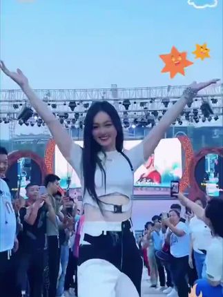 #唐艺#唐艺大舞台 #户外直播现场 #唐艺现场 #好酒推荐