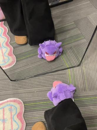 怎么会有这么可爱的拖鞋!!!#宝可梦 #耿鬼 #耿鬼拖鞋#这也太可爱了吧