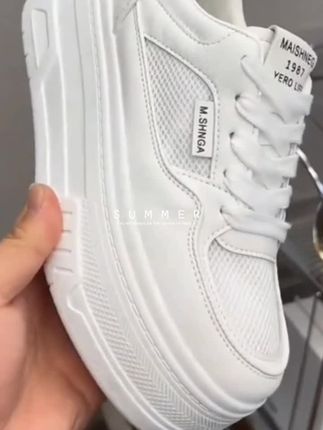 啄木鸟爆款百搭松糕小白鞋女秋季小众厚底板鞋2024新款增高休闲鞋@DOU+上热门