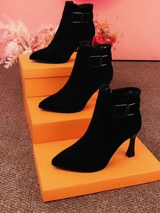 创作灵感【磨砂绒尖头:/ 高跟短靴女春秋单靴2025年新款小个子时装马丁靴酒杯跟】#磨砂绒尖头高跟短靴