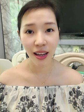 她研社卫生巾,超薄透气防漏,吸收力强超安心!现在买就送实用包包,贴心又划算,赶紧抢!#她研社