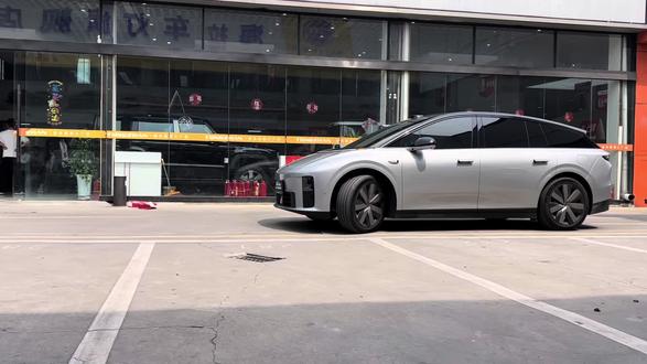 理想I6,车灯的最优解#理想i6改灯 #成都改灯 #车灯升级 #成都天一车灯