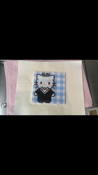 #挖到超治愈拼豆店🥳
亲手DIY天使小玉、星星人、HelloKitty
软萌天使小玉自带光环
星星人裹着漫天星光超浪漫
HelloKitty经典蝴蝶结永不过时
选色、拼搭、熨烫全程解压
成品挂件/冰箱贴超有纪念意义
可爱控闭眼冲