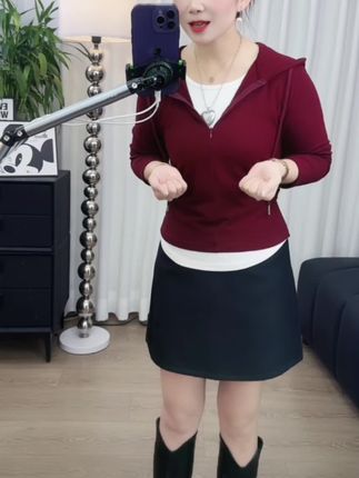 休闲假两件连帽套头上衣女2024早秋新款叠穿百搭显瘦帽衫收腰卫衣#时尚穿搭#显瘦百搭上衣