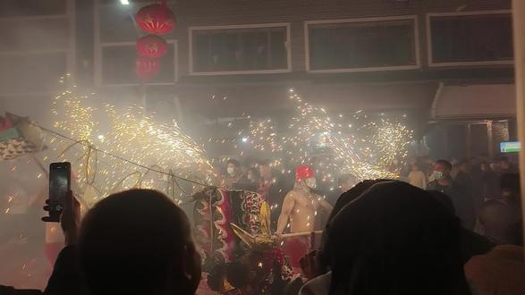 人潮拥挤, 地方风俗 ,2026.3.1龙灯节