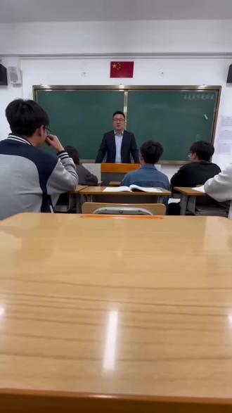 #喜羊羊 #喜羊羊与灰太狼 #弱小可怜又无助 #豆包 #AI