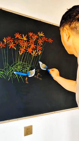 粉笔画#黑板画 雀栖红