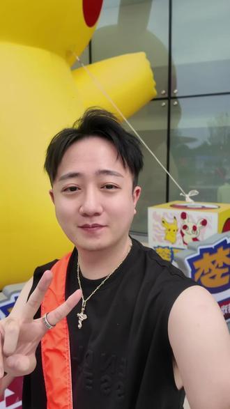 拆卡美食挑战变拆卡地摊挑战… #ptcg