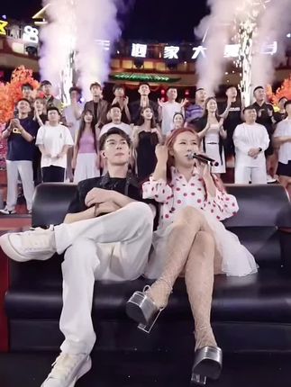 #演出现场 #创作人计划 #有点上头 #欢乐泡家大舞台