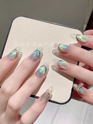 彩色泡泡美甲今天一分钟教你快速搞定 #美甲💅 #美甲分享 #美甲款式 #泡泡美甲 #菊籽美甲的故事