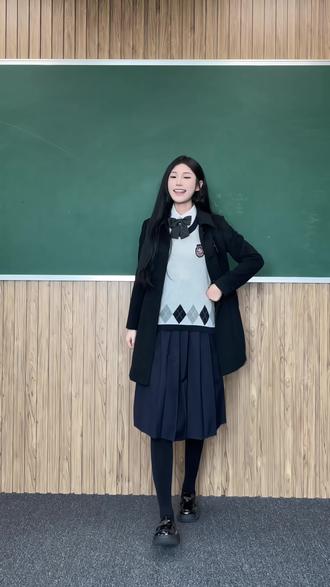 有种暖和叫中国校服!你喜欢第几套?#中国校服 #暖和校服 #最美中国校服 #校服厂家生产 #校服换装大赛