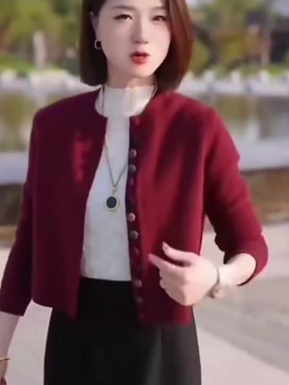 (C8)韩系开衫外套女彩色扣子复古毛衣高级感气质百搭减龄洋气长袖#洋气减龄#面料柔软舒适#谁穿谁美
