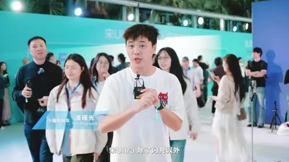 #宋UltraEV2026年
最值得入手的B级纯电SUV
空间设计也是相当不错😜