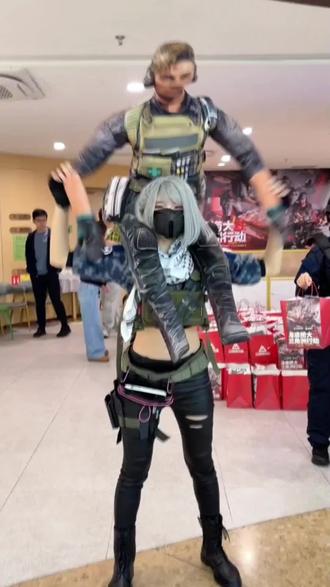 海底捞×三角洲联名疯了!吃双人餐直接送实体房卡两张!#德阳海底捞 #三角洲行动 #海底捞三角洲联动 #三角洲玩家集合 #三角洲福利