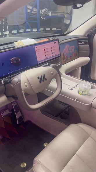 26款智己LS6座椅下出风口防尘罩,防止异物掉落管道,产生底盘异响,不然需要拆车处理,费用高而且麻烦,防尘罩采用304不锈钢的材料,耐磨并且很好安装!#新一代智己LS6 #智己 #智己汽车 #智己ls6超级爆品 #全新智己ls6