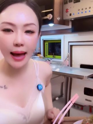 #灌注面膜 【水光肌】达斯博士发光胶原蛋白灌注面膜 水光肌面膜 紧致抗皱#抗皱紧致 @芳奢生活(房车旅行中) @DOU+上热门 @是芳芳呀(曲速) @芳奢原创(休息中)