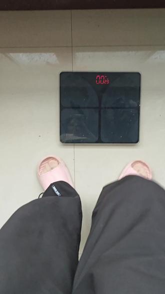 5.20今天送外卖挣满1万啦 虽然三天打鱼两天晒网,但是挣满1万我还是很开心的#520 #挣钱不容易 #送外卖 #减肥 #单亲妈妈