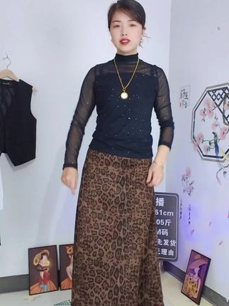 到了一定年纪 ,你会发现,春风十里都不如取悦自己……#女装穿搭 #高端大气 #谁穿谁好看 #春秋新款