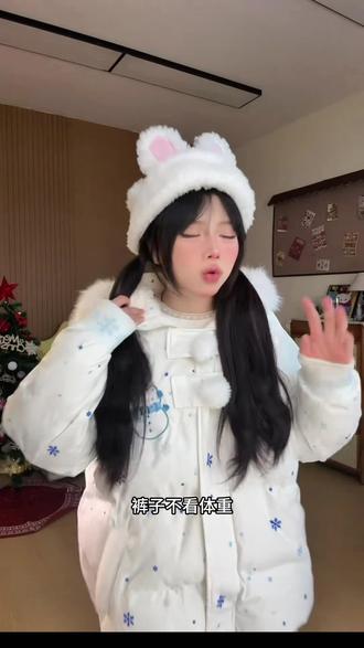 文文不乖原创雪花可爱雪人魔术贴棉服毛领连帽女秋冬季加厚棉衣#时尚穿的#美女日常 #新衣服 #旅游穿搭#时髦穿搭