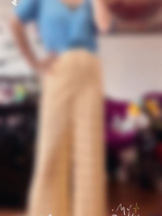 亲手钩的衣服满满的成就感钩织阔腿裤#女装穿搭 #阔腿裤#钩织教程 #每日穿搭女装 #每日穿搭