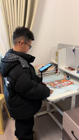 新脑子就是好用,这才是学生在家复习正确的打开方式,基础知识全掌握,这下学习稳了!#豆包打电话 #豆包ai #豆包生成试卷#豆包上线豆包爱学 #复习课本