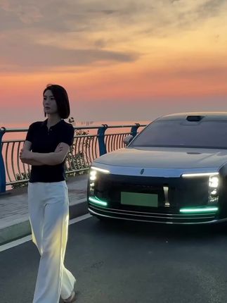带着我的尊界s800出门散步了#尊界s800 #尊界#溜车