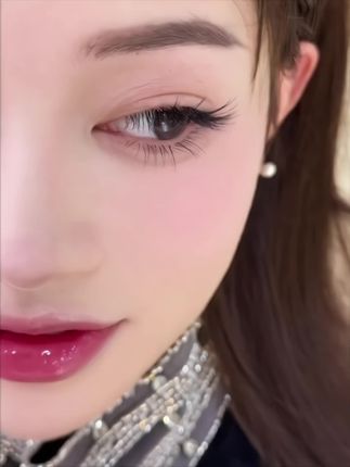 #美出高级感 自带眼线的狐系睫毛来啦!清冷又纯欲~破碎感拉满!真的太美了!#假睫毛 #睫毛分享 #在抖音入手的好东西