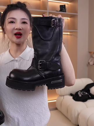 #直播高光 【美靴专家】毒液升级!美式厚底短靴#只做高品质 #爱了爱了 #秒变大长腿 #时尚时尚最时尚