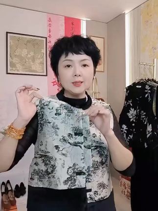 国风古韵马甲#3d提花面料#时尚精致#优雅气质#中式穿搭#谁穿都好看