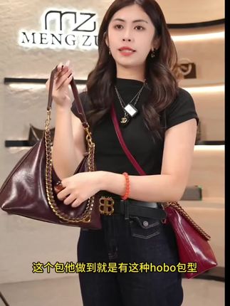 休闲斜挎包防盗韩版女士拉链拉链暗袋简约风秋冬#包包推荐 #斜挎包包 #单肩包推荐 #单肩包斜跨包 #包包搭配