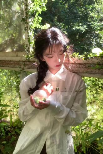 在这个ai盛行的年代,仍有人坚持手搓
#摄影#氛围感 #原创 #我拍出的宿命感照片 #拍照