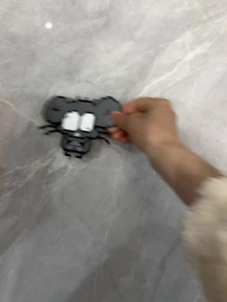 搞点抽象 对大家都一视同仁😁#拼豆十二生肖 #地板怎么拖