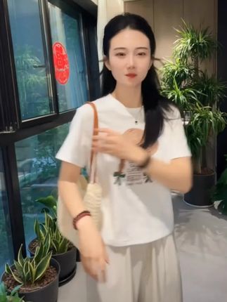 新品上新短袖