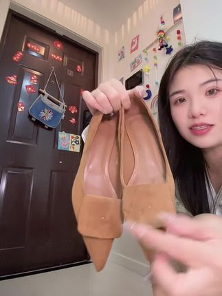 终于找到一双大脚盘子穿也很精致的小单鞋#软底小单鞋 #一脚蹬 #复古女鞋 #脚宽脚胖都可以