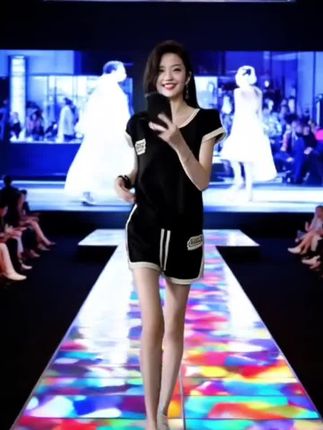 #休闲套装 #香朵儿黑色休闲运动套装2025夏季新款上衣短裤两件套洋气衣服女士