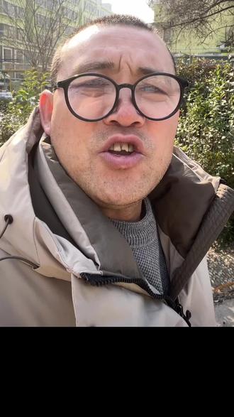 咋一听全是祝福,细品全是冒犯,这歌太辣耳朵!#春节歌曲 #谐音梗 #价值观