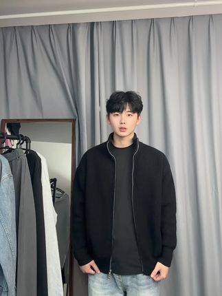 #简单随性穿搭 #休闲风穿搭分享 #针织衫 #慵懒风穿搭