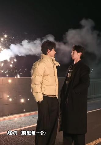 🐺:风啊你吹我,不要吹李沛恩~🐰:白痴~
#向佐 #奖励 #江衡 #李沛恩 #狼兔cp